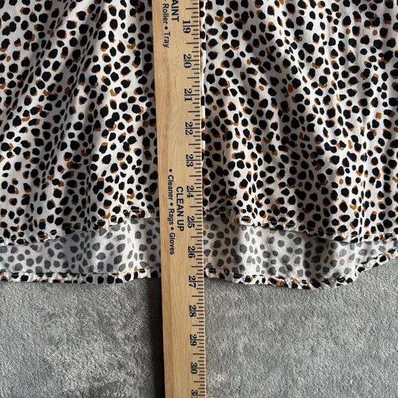 Old Navy Womens 1x Plus Size Leopard Print Relaxed Button Down Shirt - Picture 9 of 12
